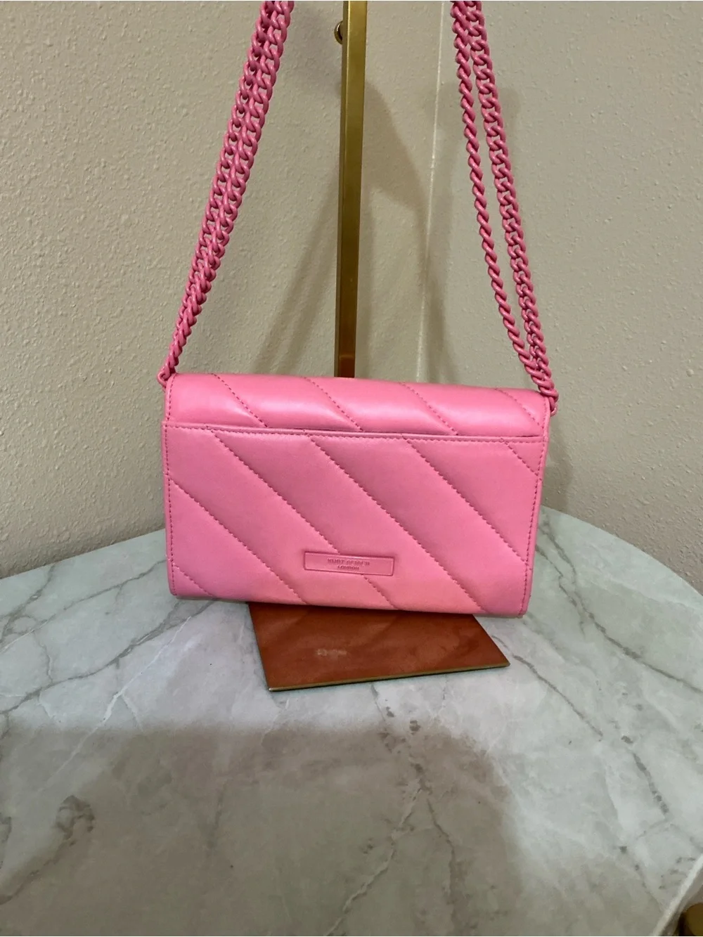 Kurt Geiger London Soho Drench leather wallet on a chain quilted vibrant pink 🤩